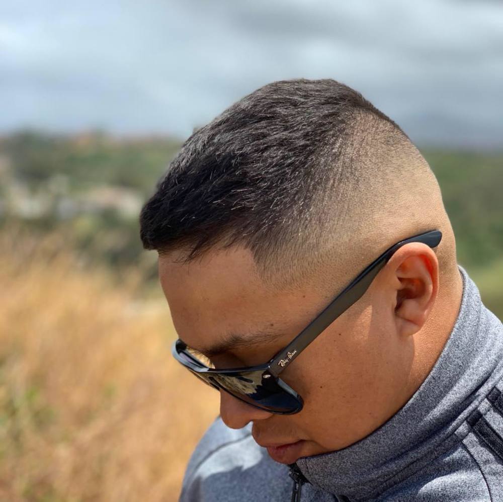 Meet your Posher, Adrian